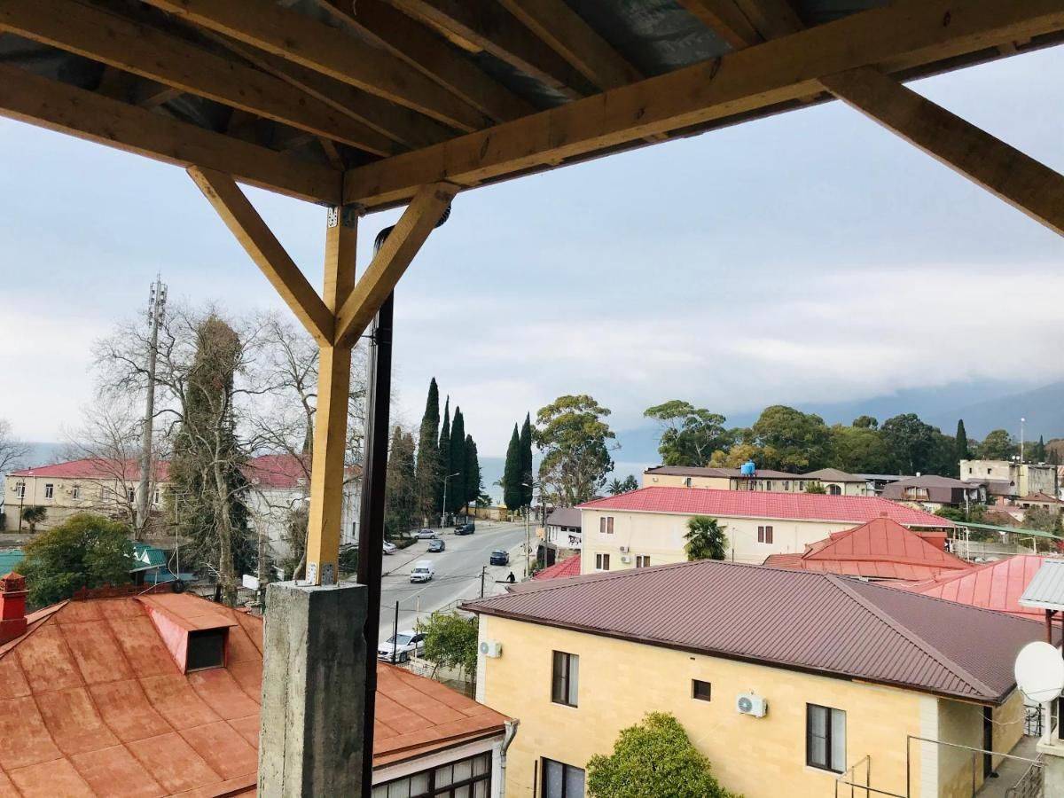 Фото Гостевого дома Guest house on Prospect Vladislava Ardzinba Гагра 26